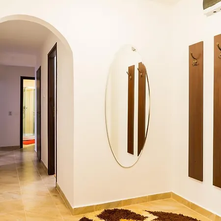 Lil Apartment